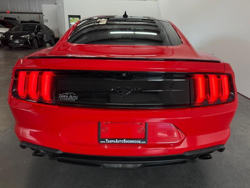 Ford Mustang  2020