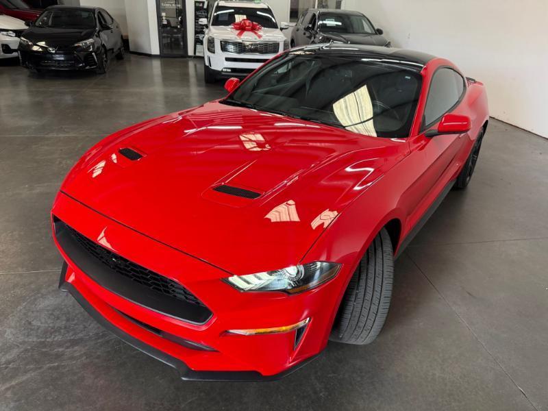 Ford Mustang  2020