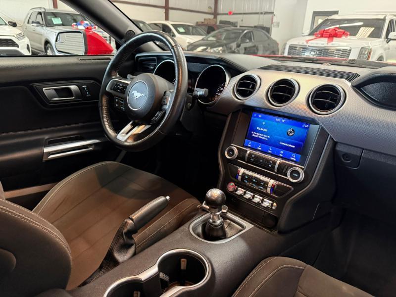 Ford Mustang  2020