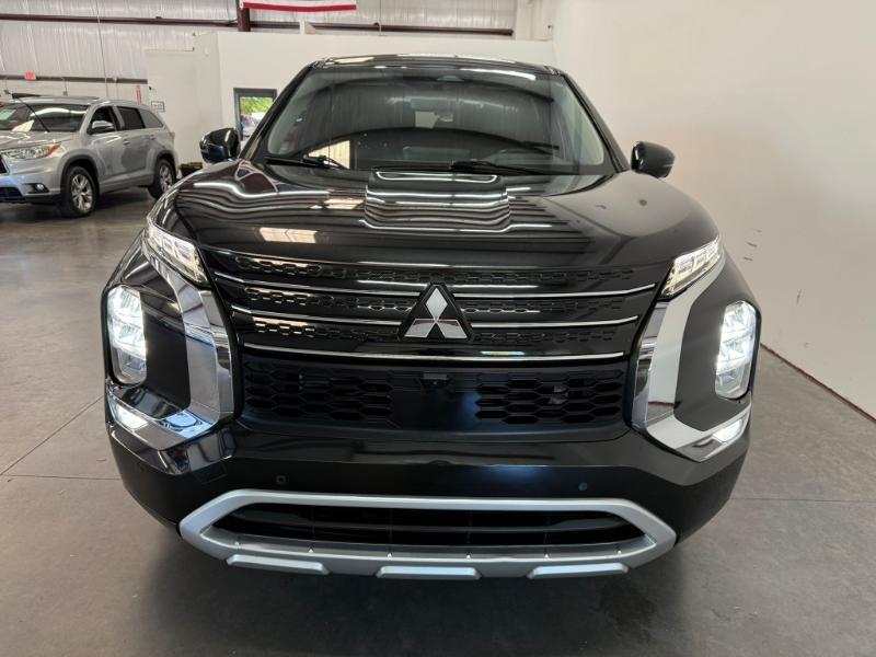 Mitsubishi Outlander SE 2WD 2022