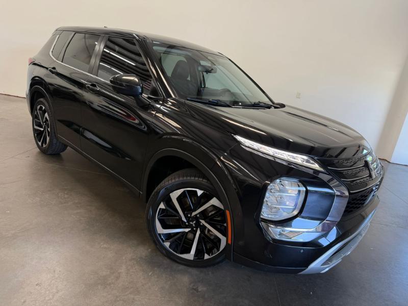 Mitsubishi Outlander SE 2WD 2022