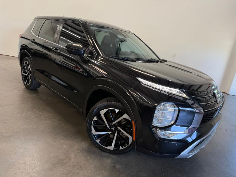 Mitsubishi Outlander SE 2WD 2022