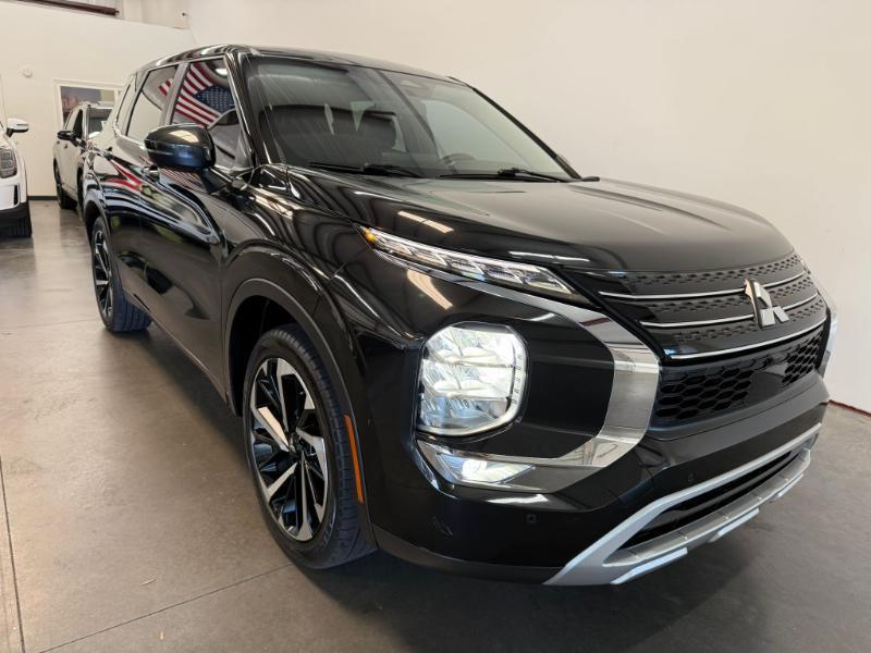 Mitsubishi Outlander SE 2WD 2022