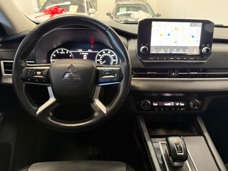 Mitsubishi Outlander SE 2WD 2022