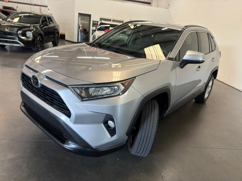 Toyota RAV4 XLE 2021