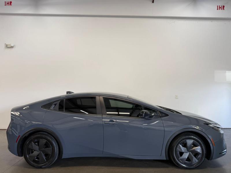 Toyota Prius LE 2023