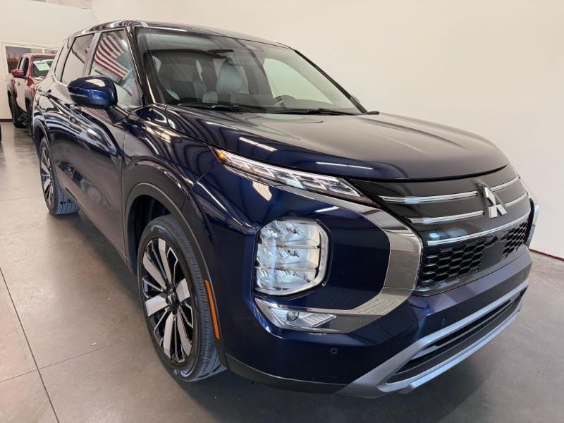 Mitsubishi Outlander SE 2WD 2025