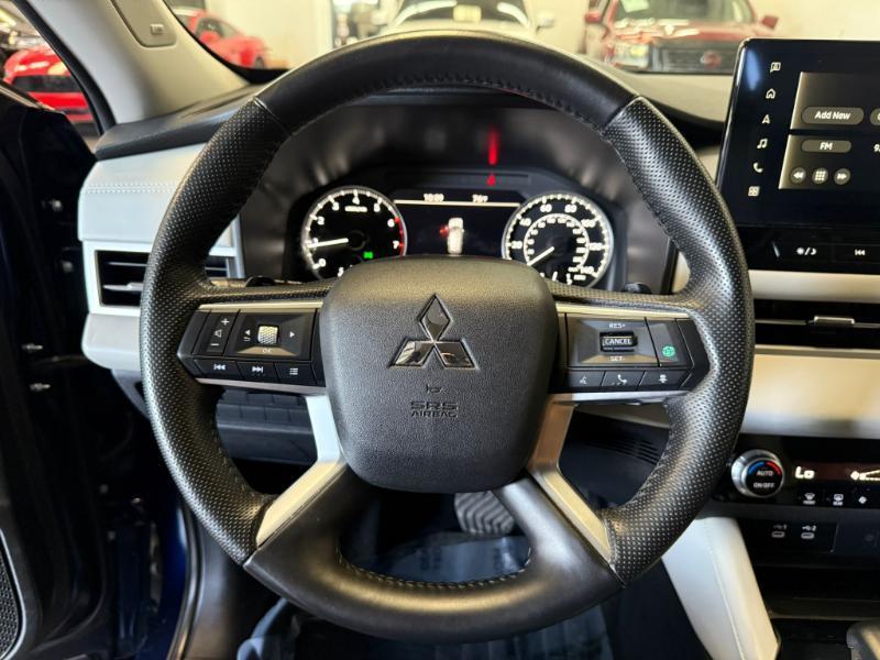 Mitsubishi Outlander SE 2WD 2025