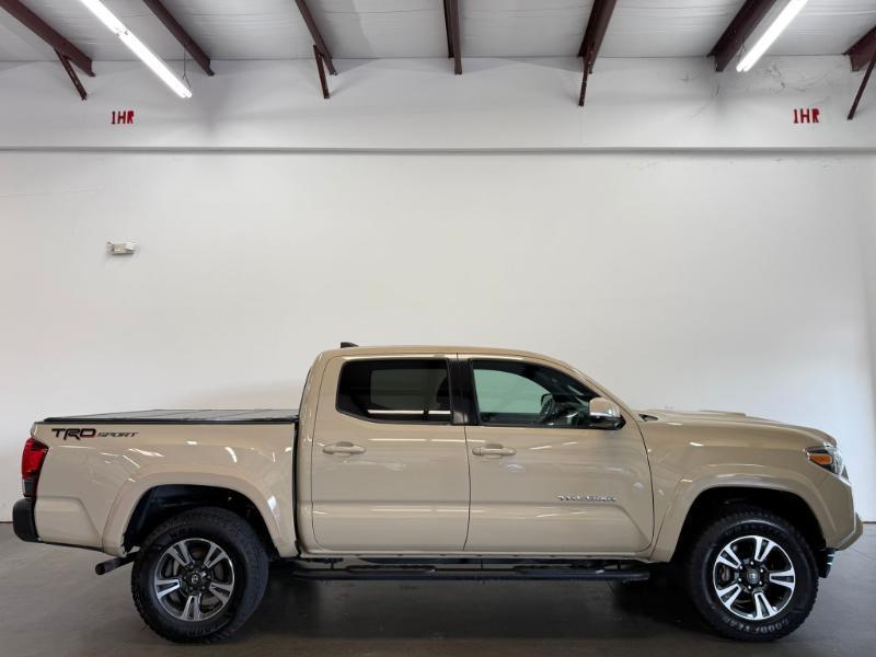 Toyota Tacoma SR5 Double Cab Long Bed V6 6AT 2WD 2018