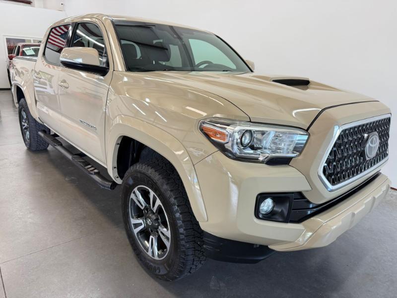 Toyota Tacoma SR5 Double Cab Long Bed V6 6AT 2WD 2018