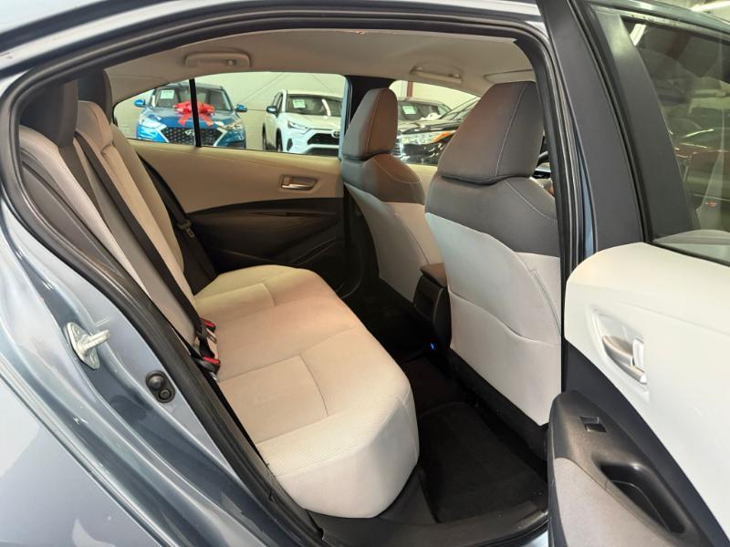 Toyota Corolla LE 2021