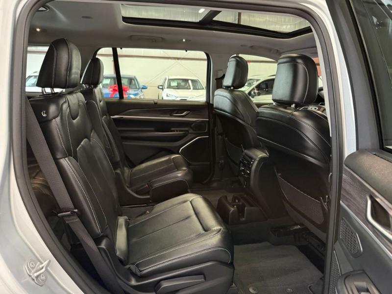 Jeep Grand Cherokee L Limited 2WD 2023