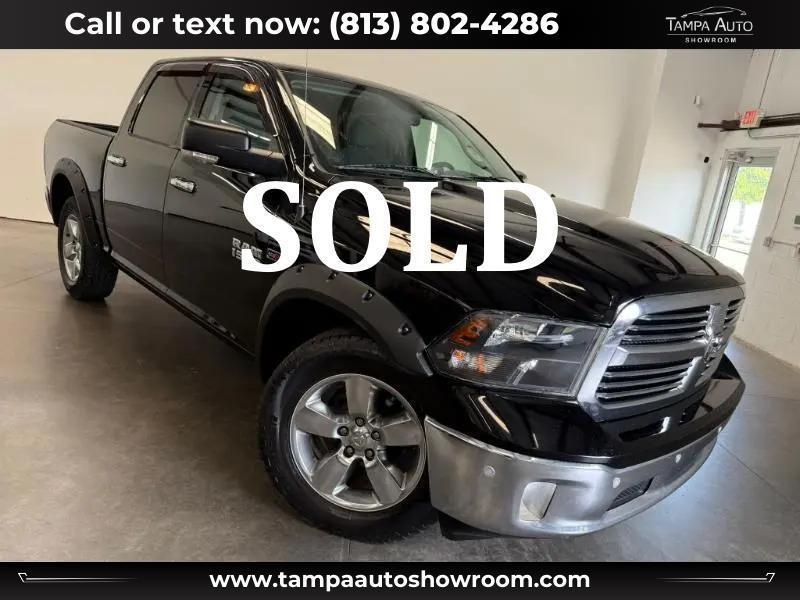 2015 RAM 1500 Big Horn Crew Cab V6 SWB 4X4