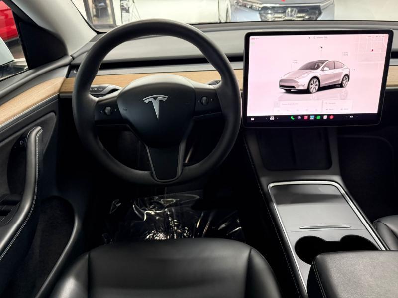 Tesla Model Y  2023