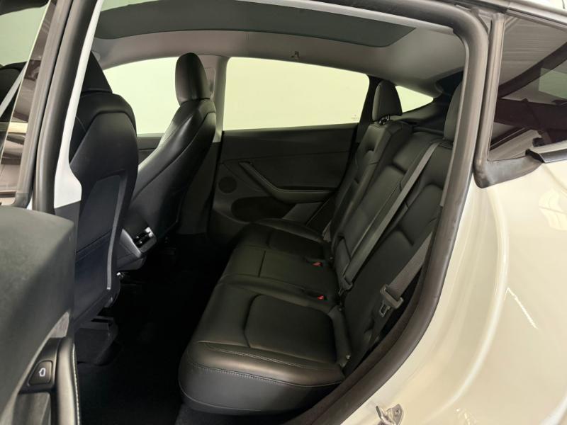 Tesla Model Y  2023