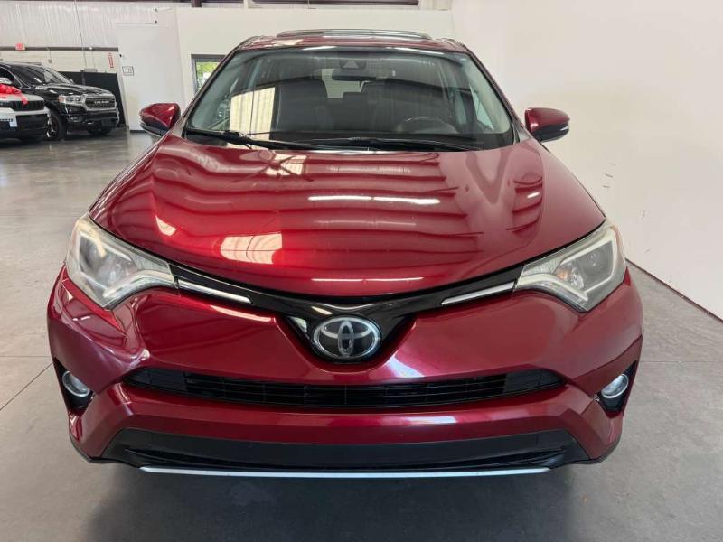 Toyota RAV4 XLE FWD 2018