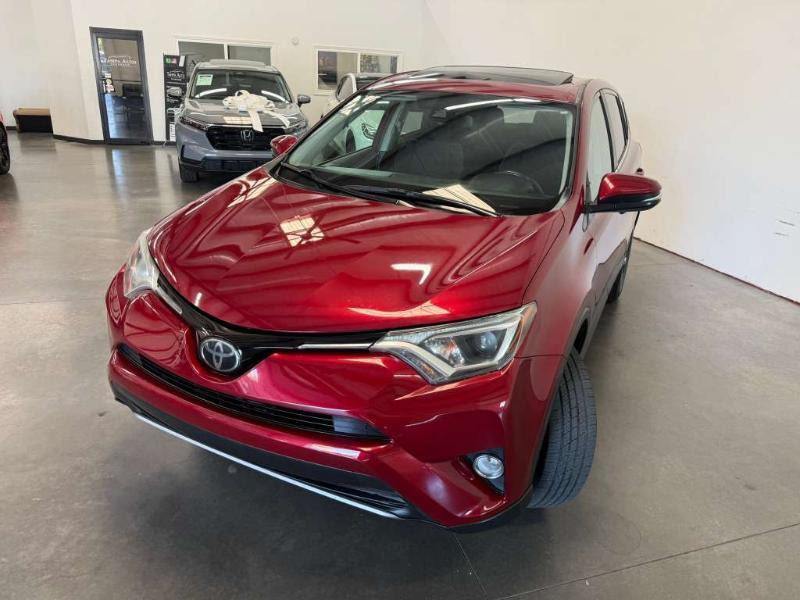 Toyota RAV4 XLE FWD 2018