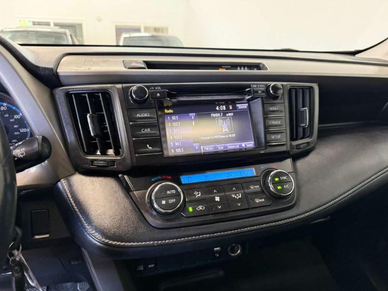 Toyota RAV4 XLE FWD 2018