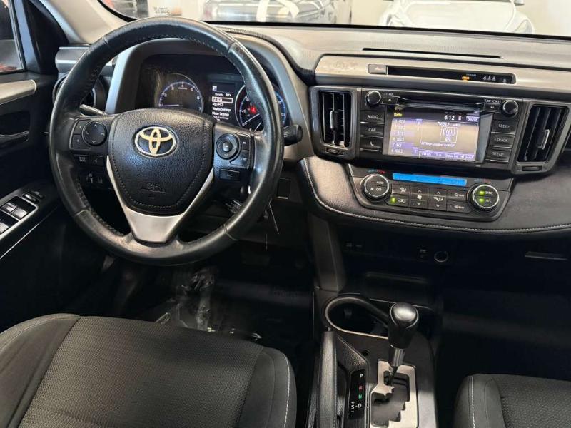 Toyota RAV4 XLE FWD 2018