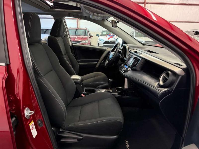 Toyota RAV4 XLE FWD 2018