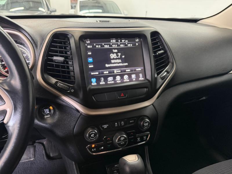 Jeep Cherokee Latitude 2015