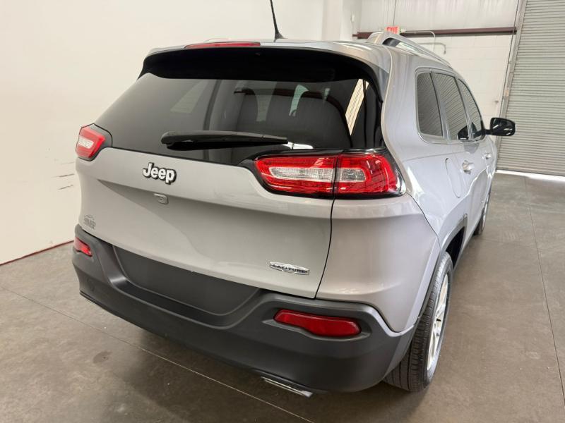 Jeep Cherokee Latitude 2015
