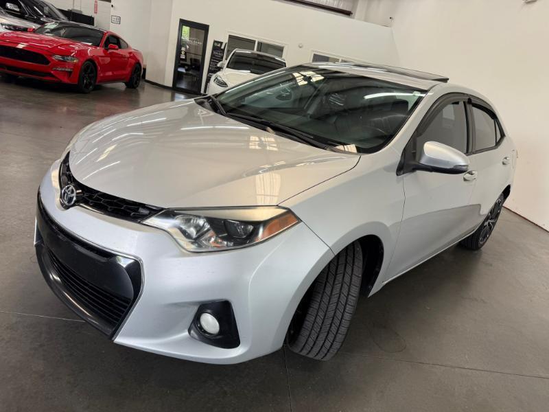 Toyota Corolla  2015
