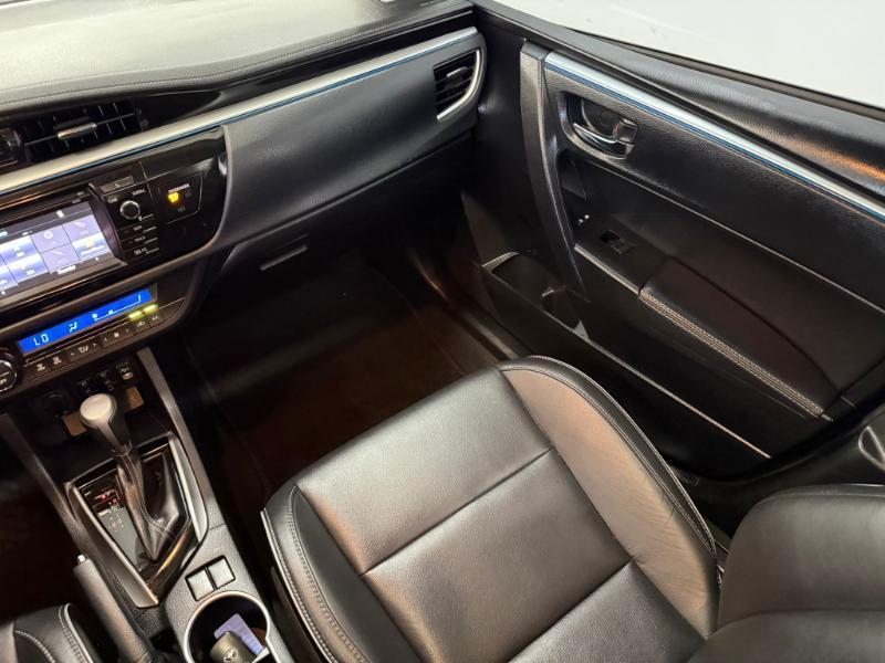 Toyota Corolla  2015