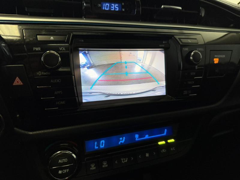 Toyota Corolla  2015