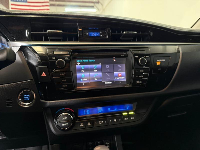 Toyota Corolla  2015