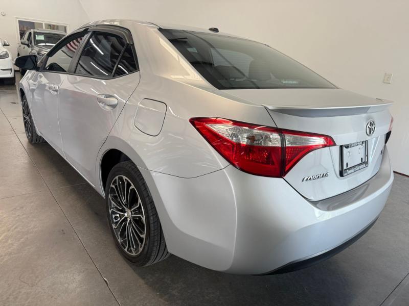 Toyota Corolla  2015