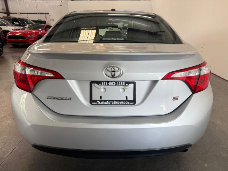 Toyota Corolla  2015