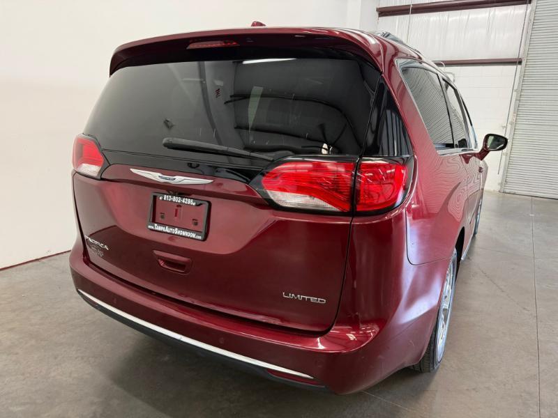 Chrysler Pacifica Limited 2019