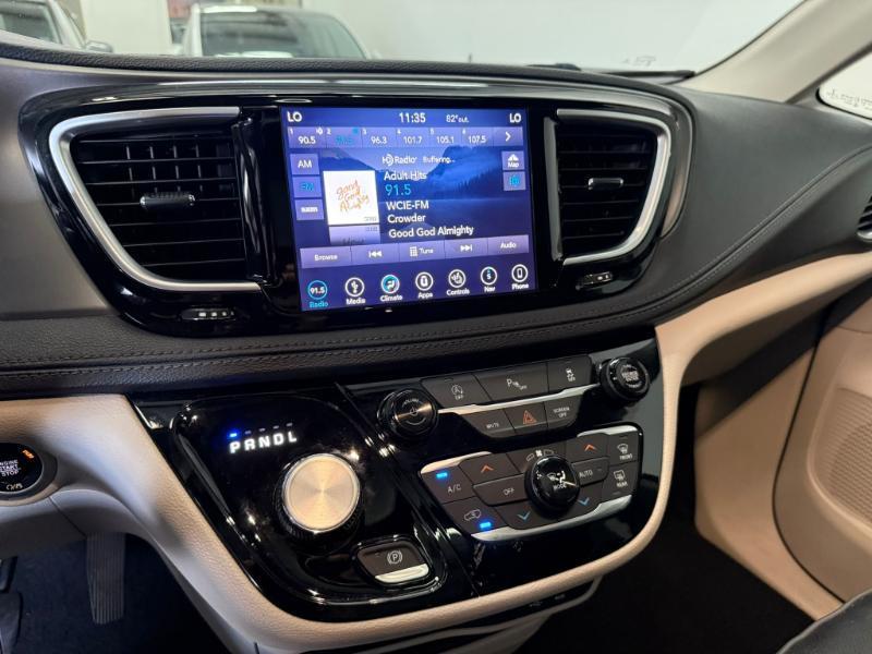Chrysler Pacifica Limited 2019
