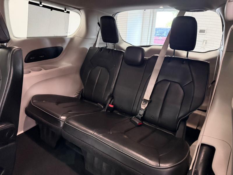 Chrysler Pacifica Limited 2019