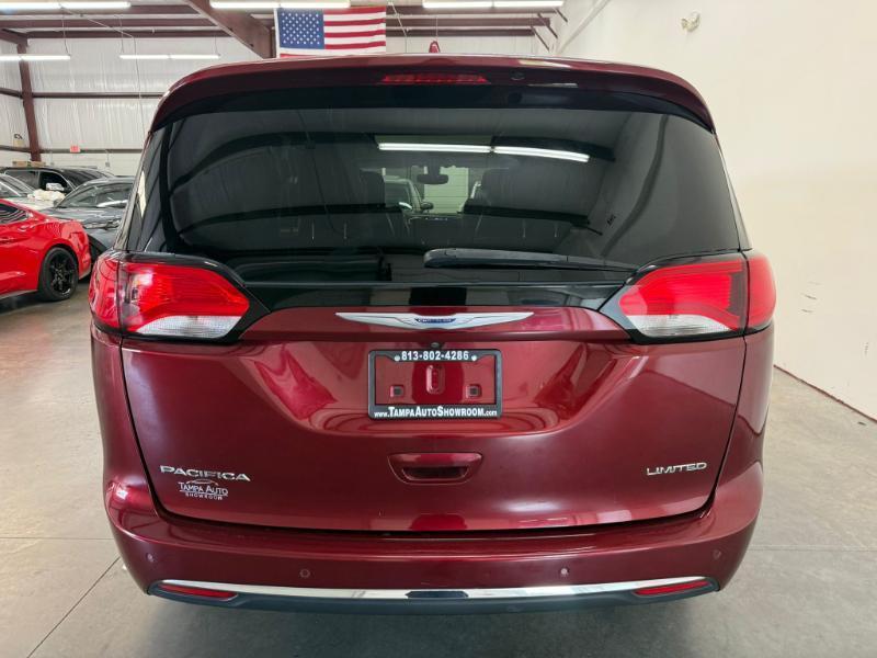 Chrysler Pacifica Limited 2019