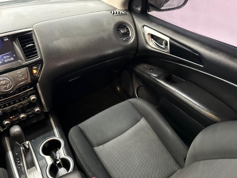 Nissan Pathfinder S 2WD 2019