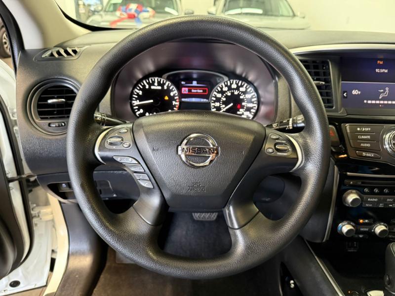 Nissan Pathfinder S 2WD 2019