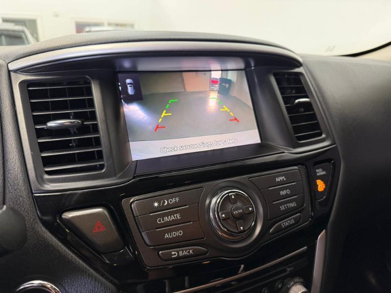 Nissan Pathfinder S 2WD 2019