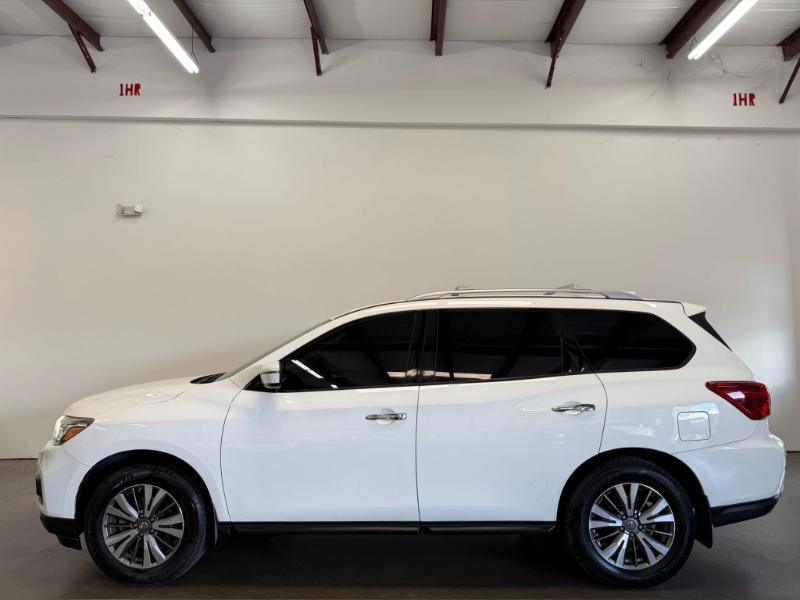 Nissan Pathfinder S 2WD 2019