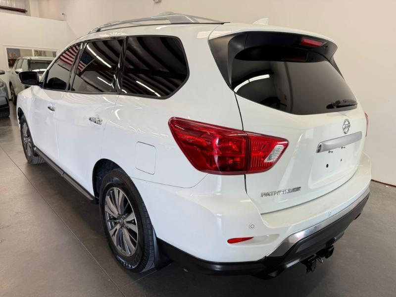 Nissan Pathfinder S 2WD 2019