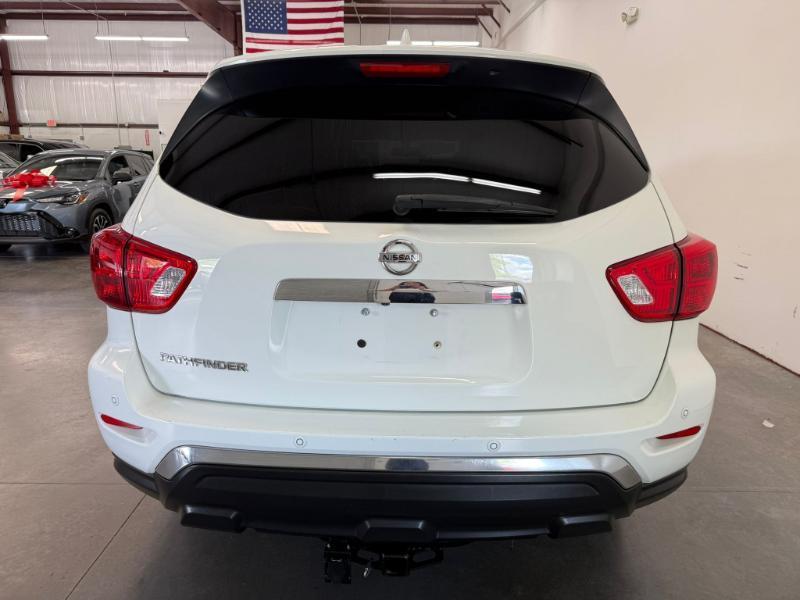 Nissan Pathfinder S 2WD 2019