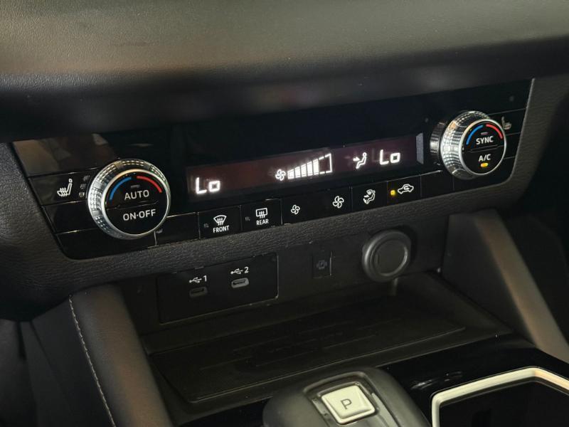 Mitsubishi Outlander SE 2WD 2025