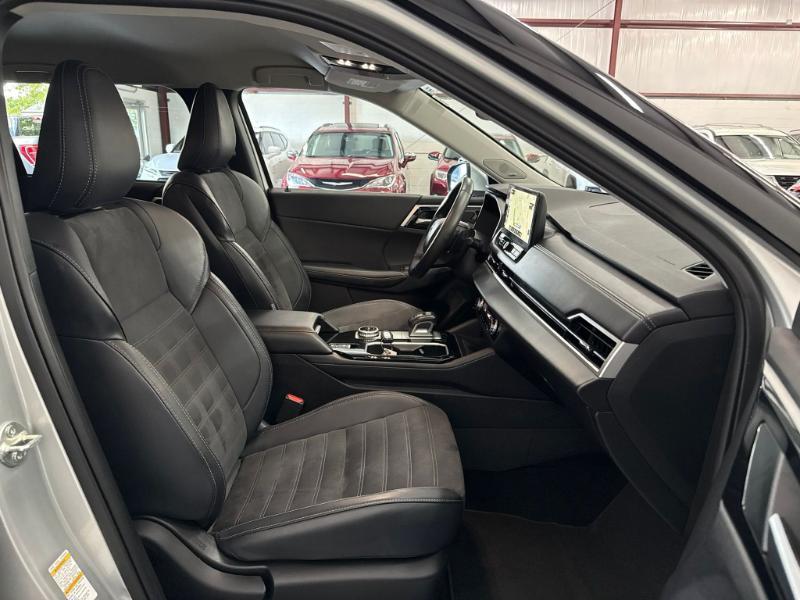 Mitsubishi Outlander SE 2WD 2025