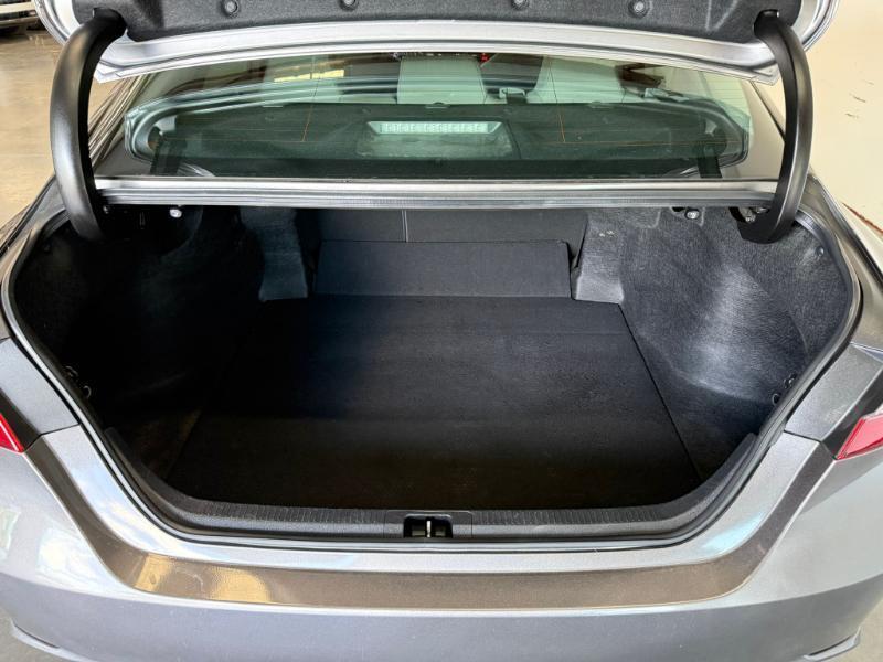Toyota Camry XLE 2019