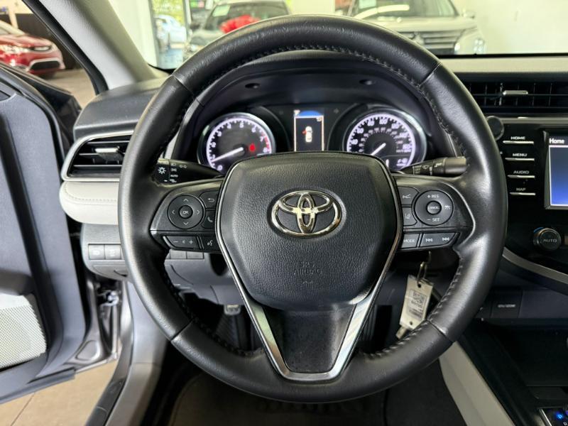 Toyota Camry XLE 2019