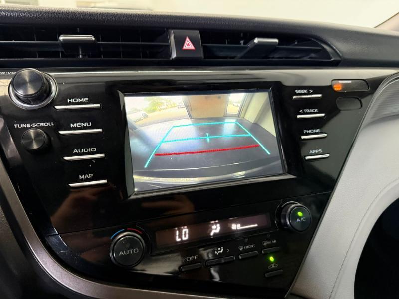Toyota Camry XLE 2019