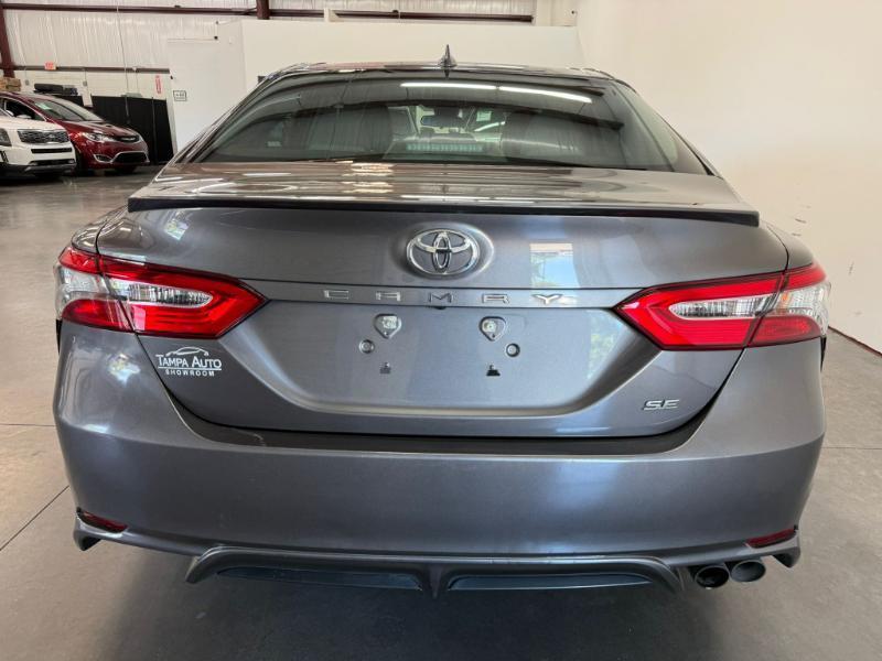 Toyota Camry XLE 2019