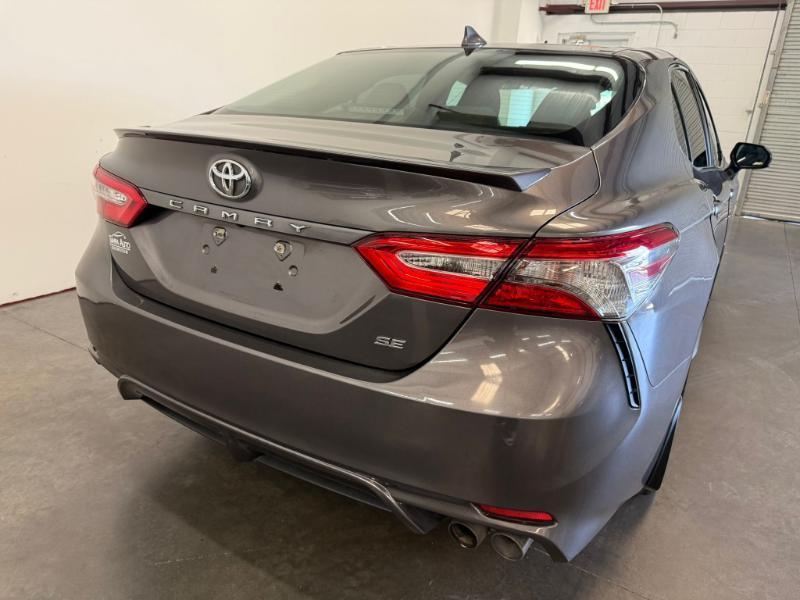 Toyota Camry XLE 2019