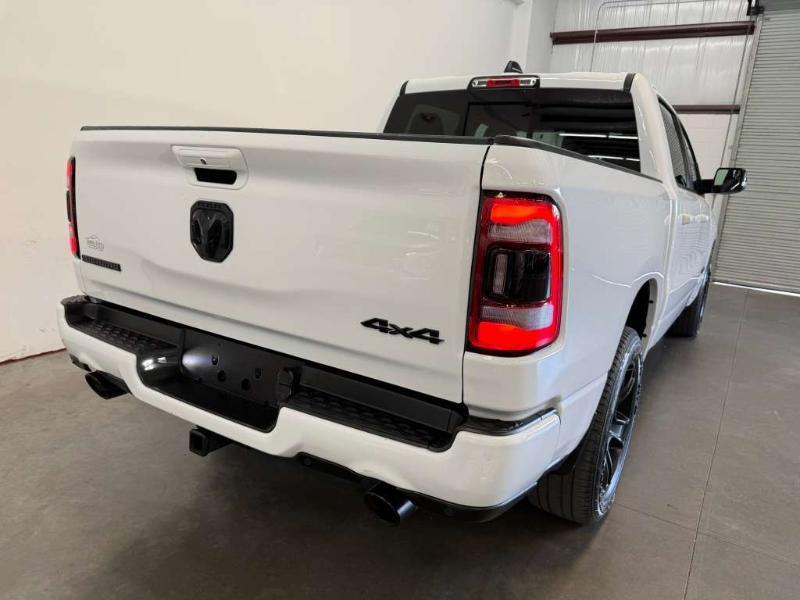 RAM 1500 Big Horn Crew Cab SWB 4WD 2021